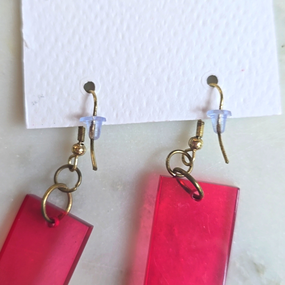 NWT Ink +Alloy fuschia lucite dangle earrings - Picture 7 of 8
